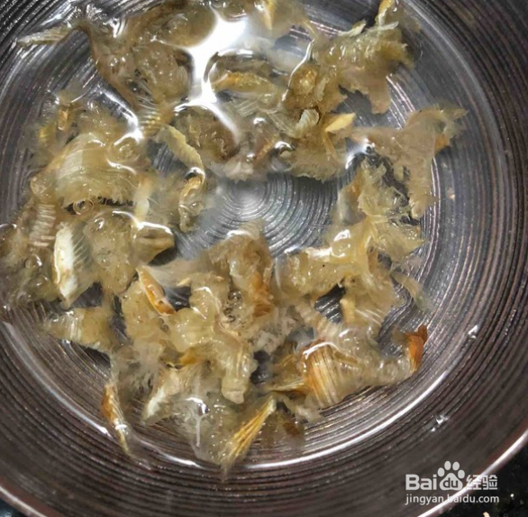 广东鱼翅煲鸡汤的做法