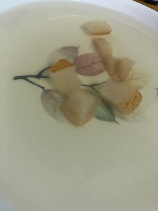 冰糖百合炖雪梨