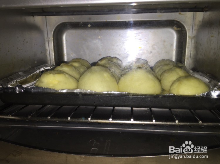 小泡芙(卡士达酱)的做法