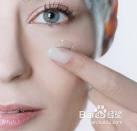 教你怎样区分隐形眼镜的正反