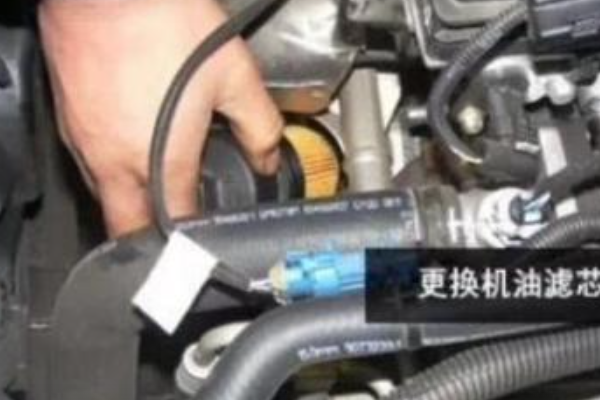 换机油往滤芯塞东西会怎样