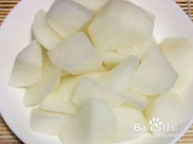 如何做萝卜排骨汤