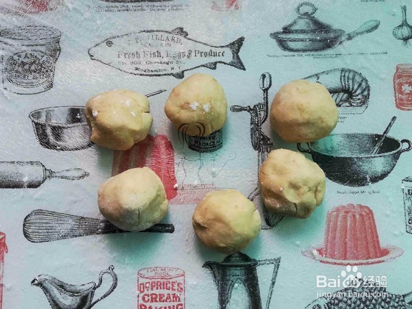 如何做出好吃的酸青瓜午餐肉卷饼