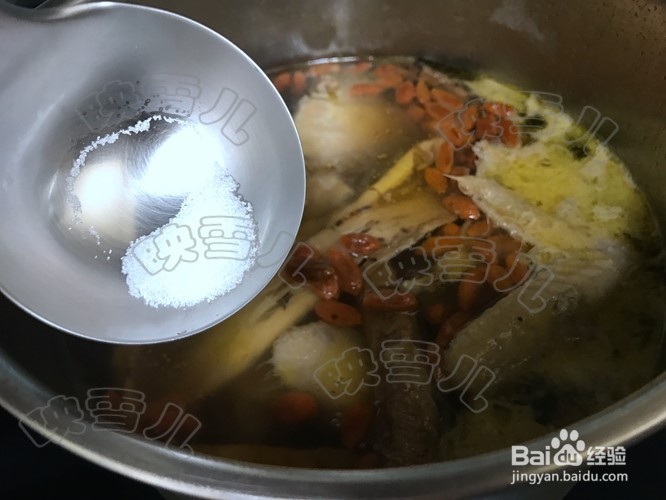 补气血当归老鸡汤