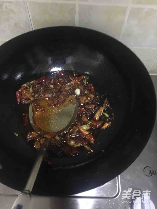 辣子鸡丁（酸甜口的您家的宝宝也可以吃）