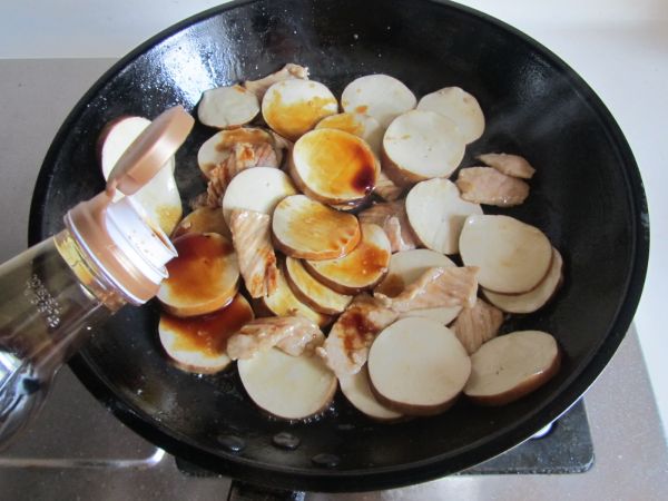 双椒素鸡炒肉片