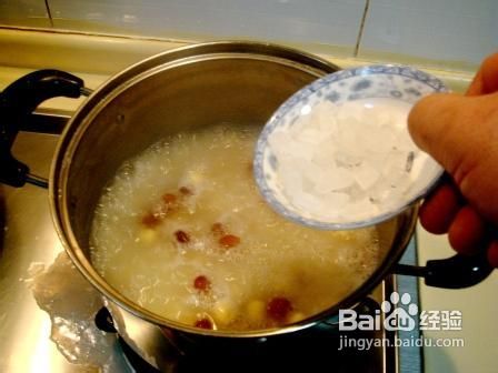 荷叶桂圆莲子桂花粥