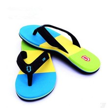 匹克拖鞋磨脚怎么解决