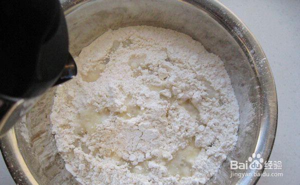 一步步做馋嘴的煎蛋葱油饼