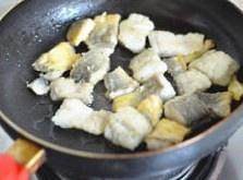 茄汁黄鱼的做法