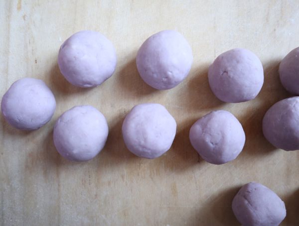 芋泥芝士流心仙豆糕