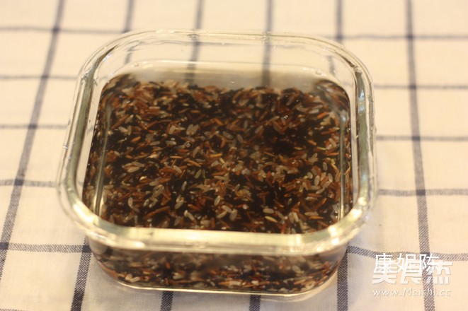 土豆排骨杂粮饭