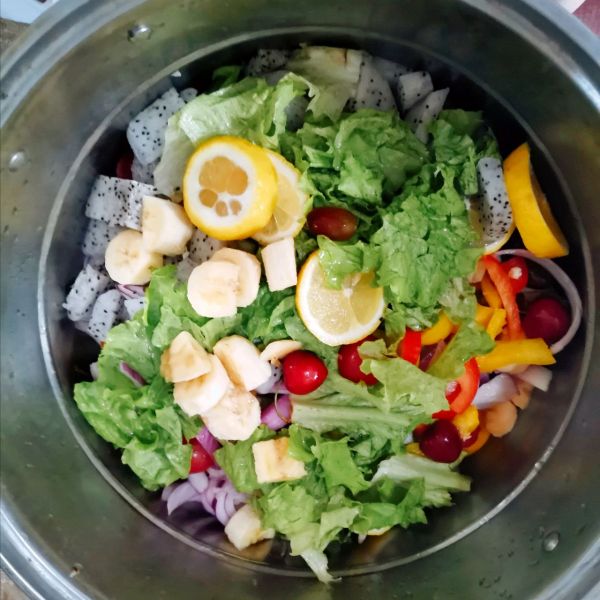 冰啤沙拉大拌菜