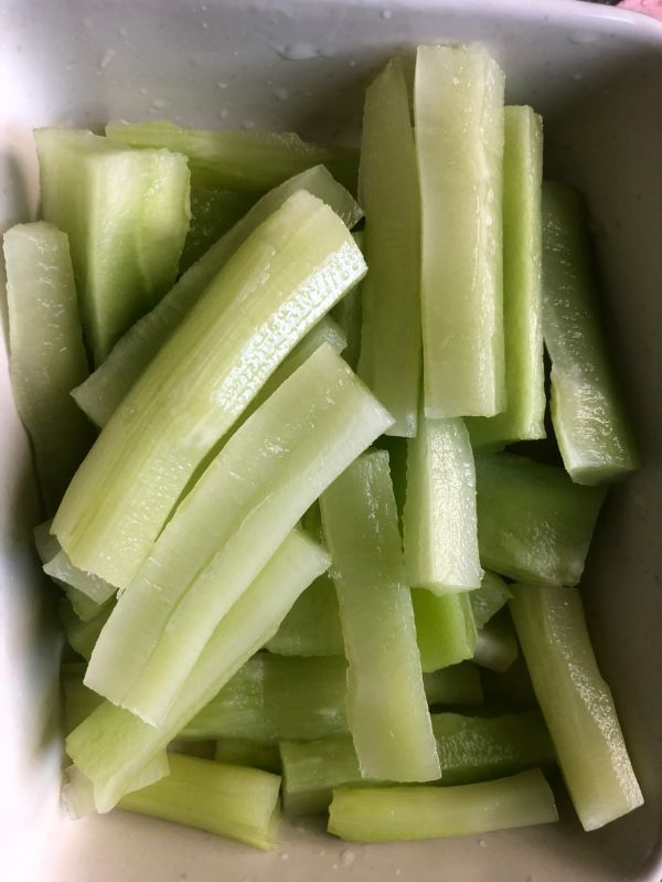 酸辣爽口泡椒牛蛙