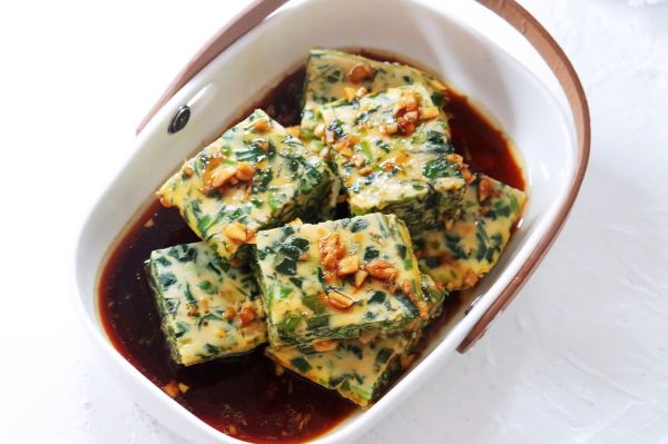 蘸汁菠菜鸡蛋糕