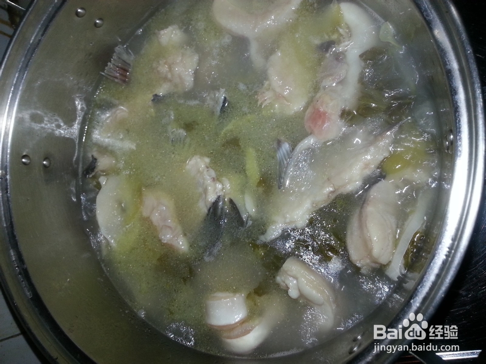 乌江鱼：江团鱼家常酸菜鱼煮法