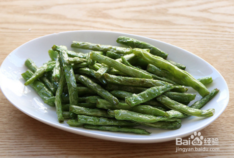 肉沫榨菜四季豆的做法