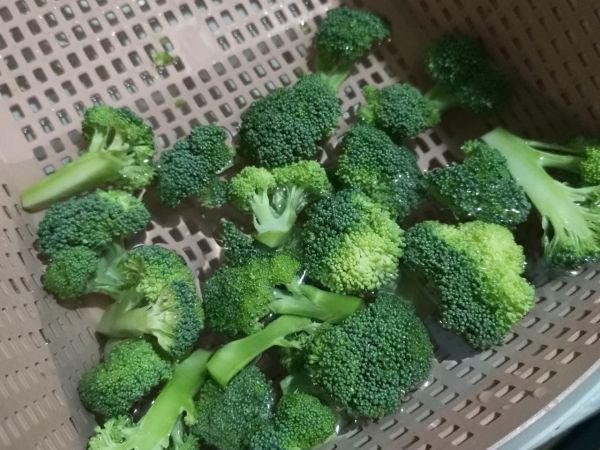 凉拌西兰花虾仁