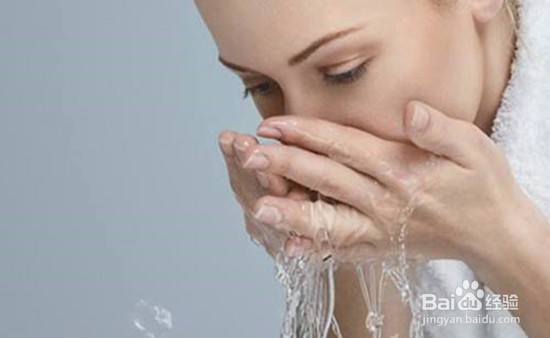 如何将皮肤深层清洁到位