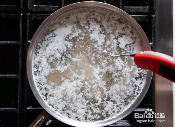 如何制作香蒜鸡肉沙拉？