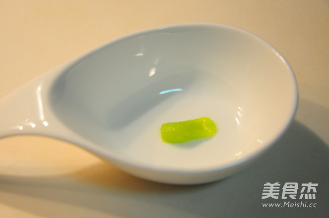 芥末拌珍耳的做法