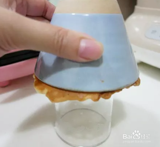 冰淇淋脆皮甜筒杯