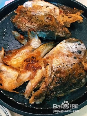 芳香四溢的鱼头