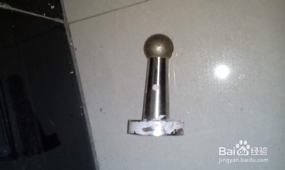 门吸的安装方法