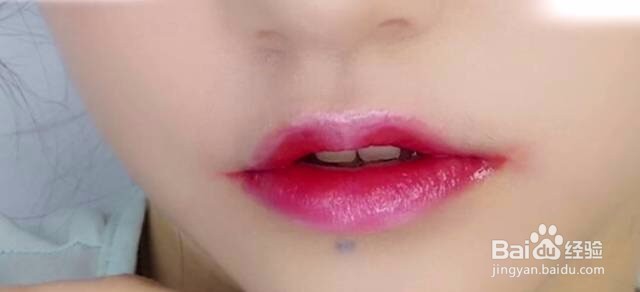 自贡玲丽彩妆教大家如何用一支口红化出八种唇妆