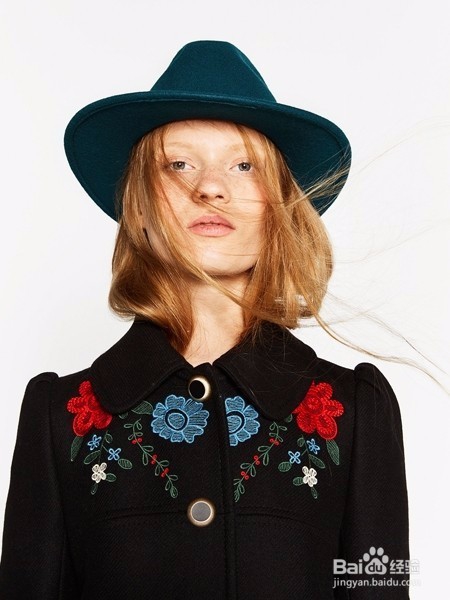 帽子要配什么发型才好看呢？这样做就好