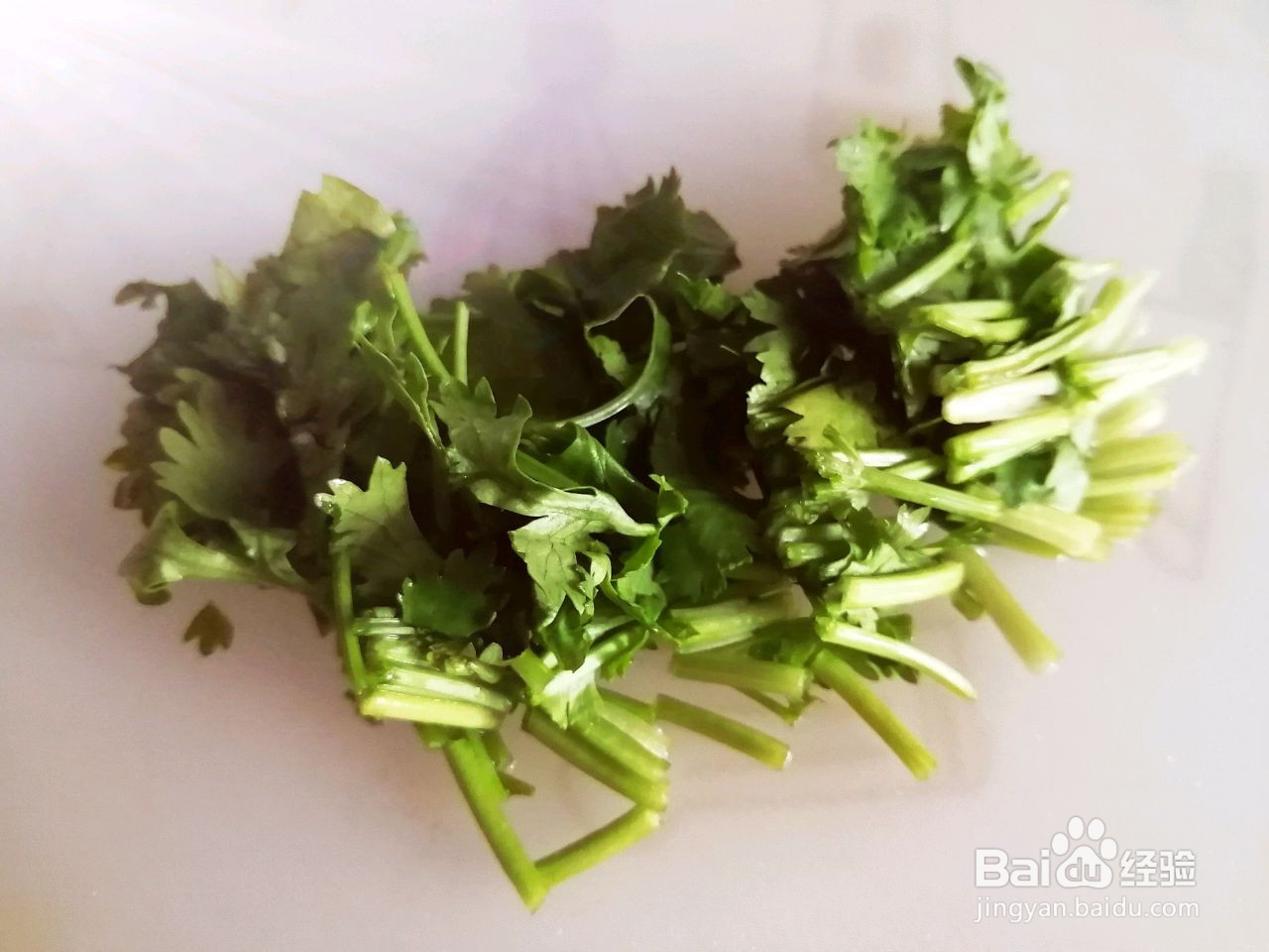 酱汁香菜拌粉丝的做法