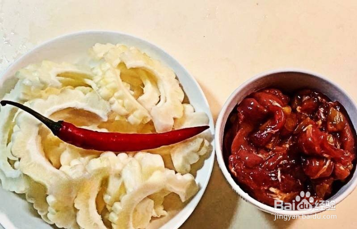 家常菜：苦瓜炒肉