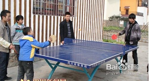 乒乓球拍底板的选择技巧