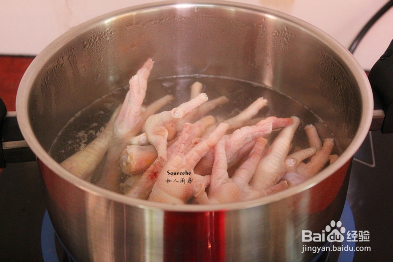 简单好吃的眉豆花生鸡爪
