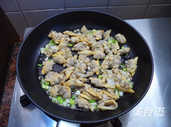 花甲肉烘蛋的做法