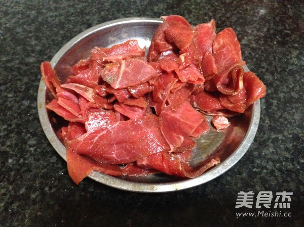 牛肉馒头夹的做法