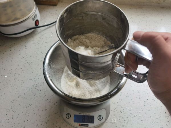 老式无水坚果蛋糕