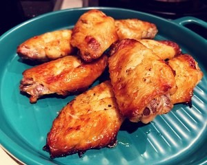 脆皮鸡翅制作过程