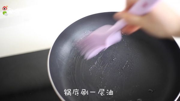 奶香茄汁蛋包饭