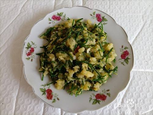 凉拌沙葱土豆泥的做法