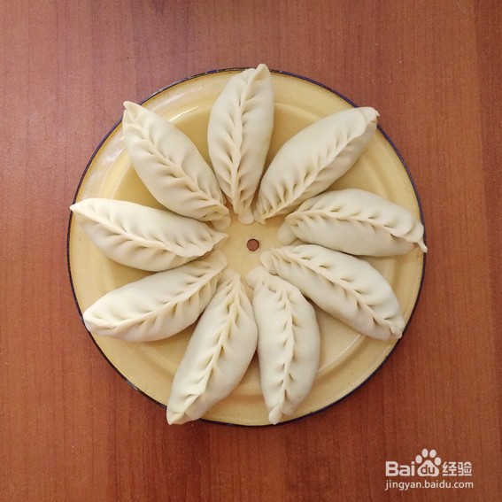 多馅又美观的麦穗饺子