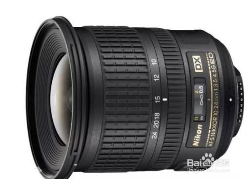 如何选购超广角镜头