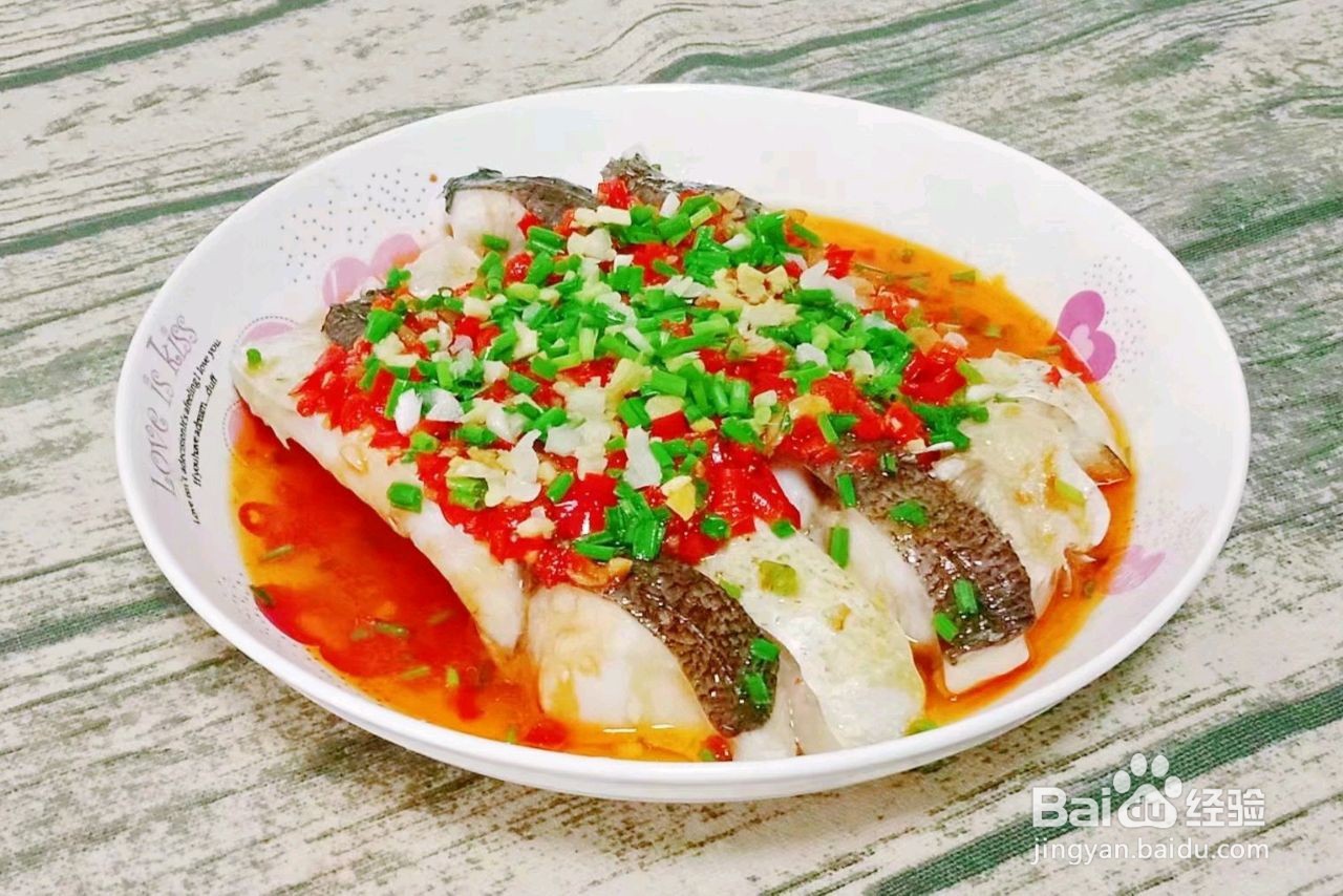剁椒蒸鱼腩的烹饪技巧