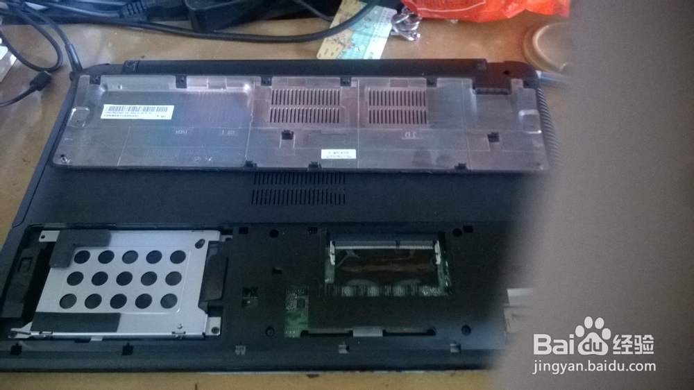 如何给笔记本电脑装内存