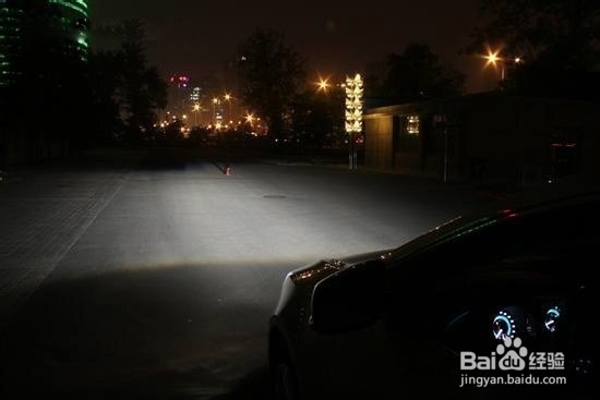 夜间驾驶汽车应该注意些什么