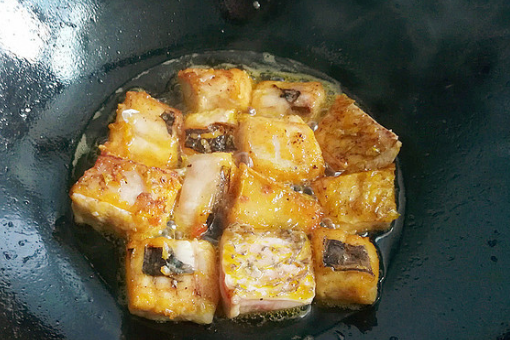 红烧鱼块的做法