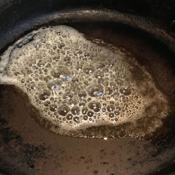 奶油煎三文鱼配藜麦饭