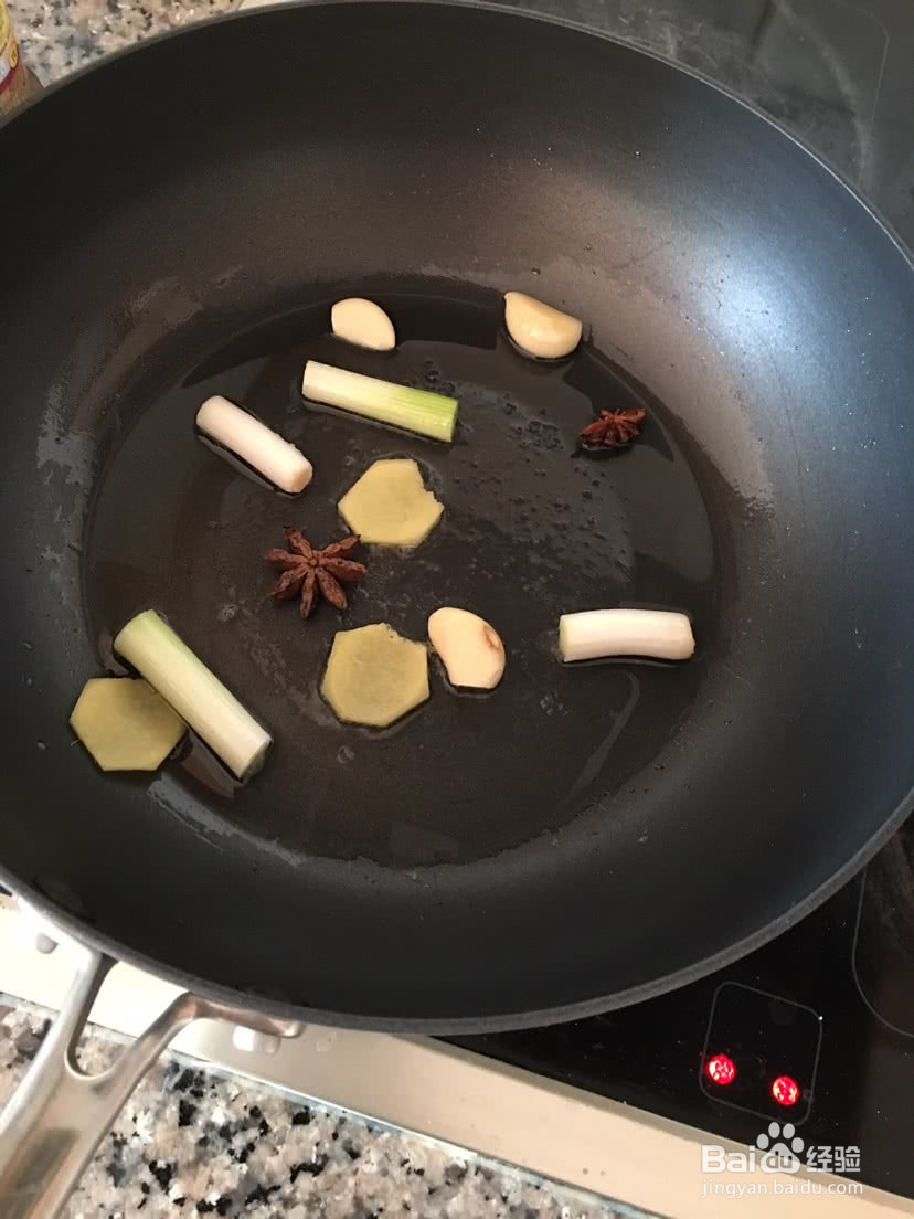 土豆烧鸡的做法