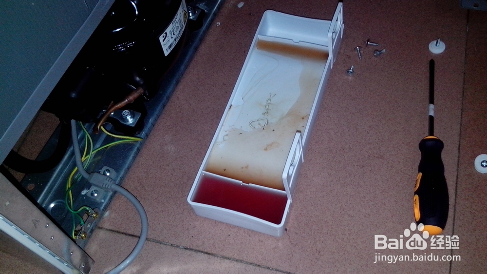 冰箱维护保养之冰箱有异味的解决方法（实拍）