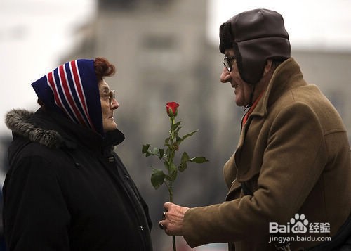 如何在情人节里为另一半留下回忆?